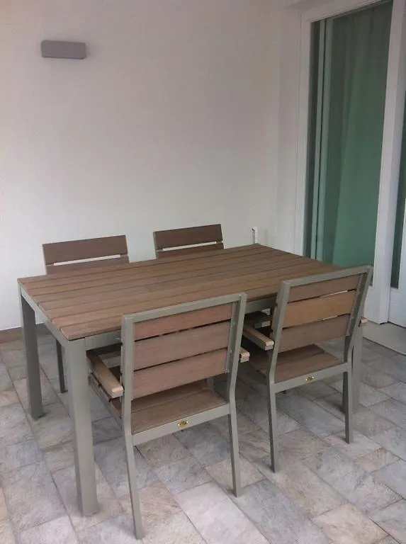 Appartamenti Villa Giulia - Walterigato Apartments Solo Per Famiglie 리도 디 예솔로 이탈리아